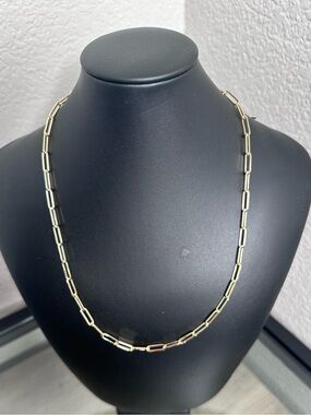 Gold-Filled Paperclip Chain Necklace - Classic Women's Jewelry